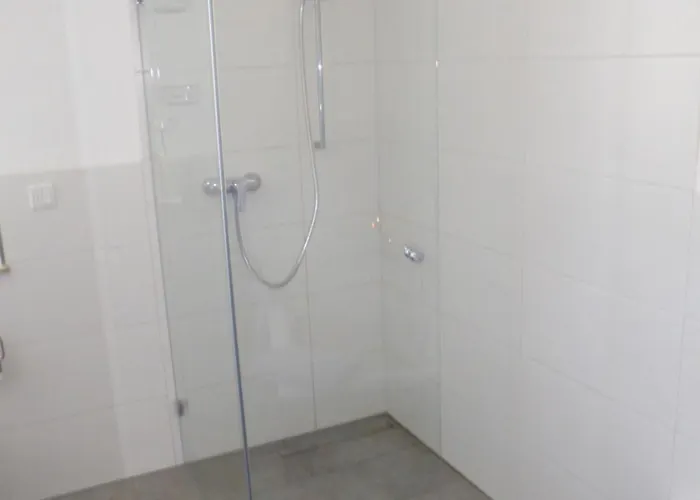 Volkacher Str.10 아파트 *